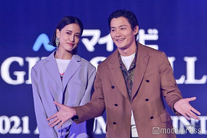 藤井夏恋、野村周平 (C)モデルプレス