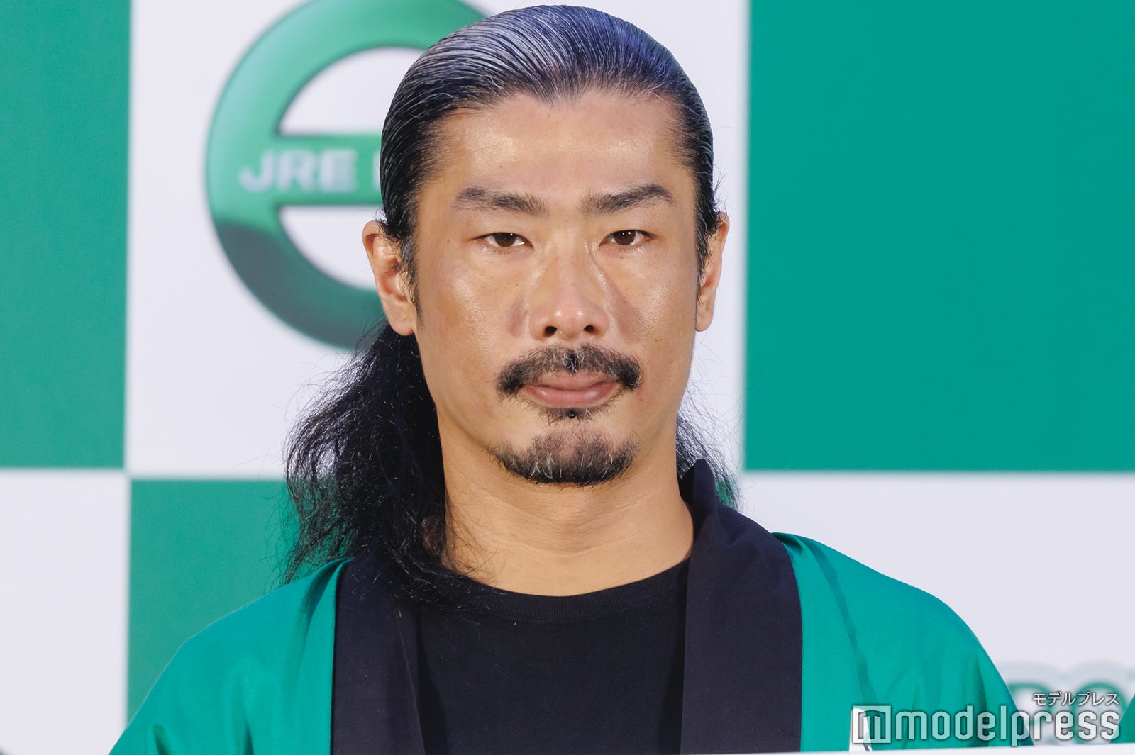 イメチェン前の菅良太郎（C）モデルプレス