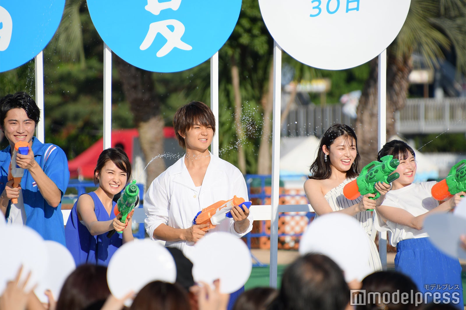 （左から）岐洲匠、葵わかな、佐野勇斗、古畑星夏 （C）モデルプレス