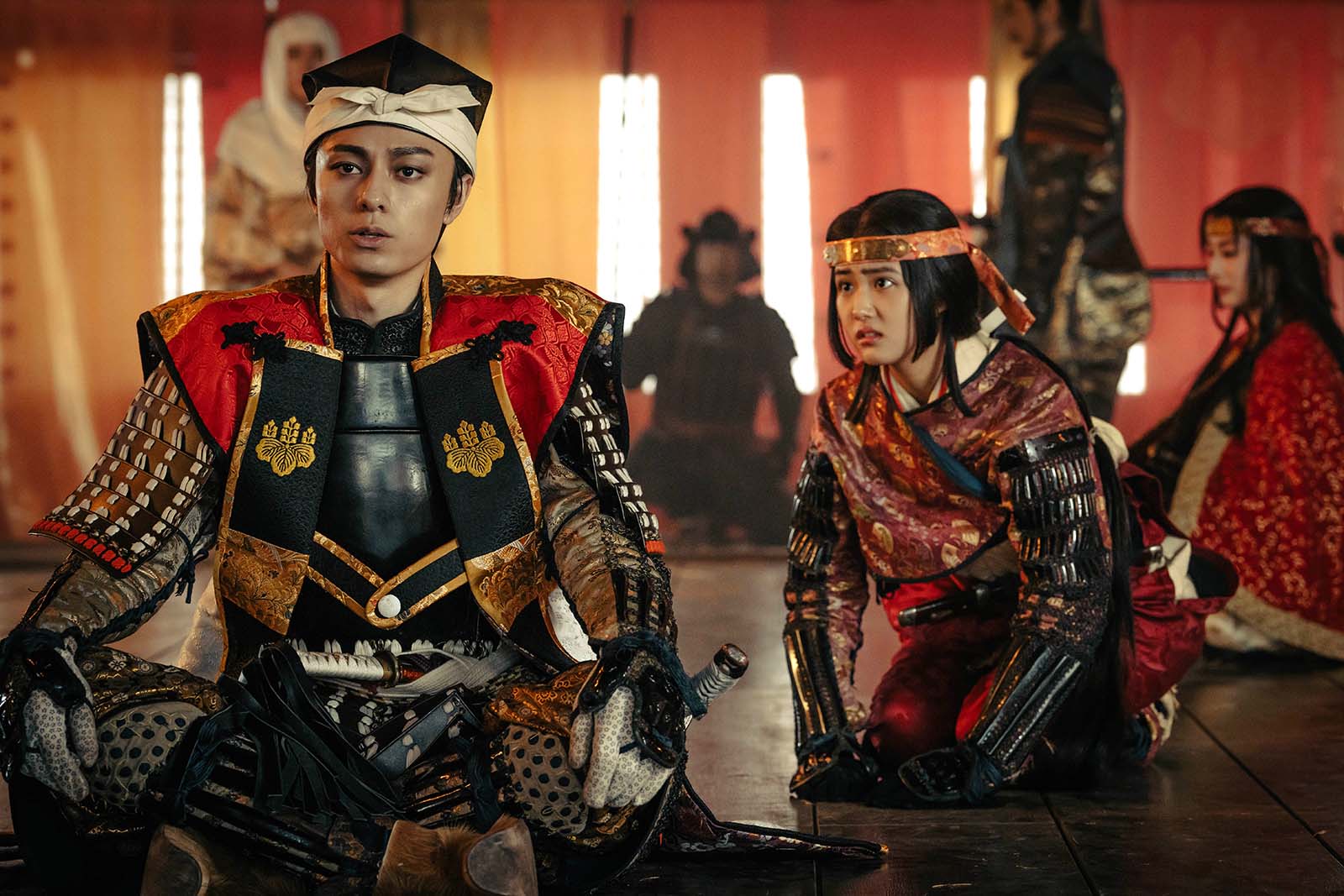 作間龍斗、原菜乃華「どうする家康」最終話より（C）NHK