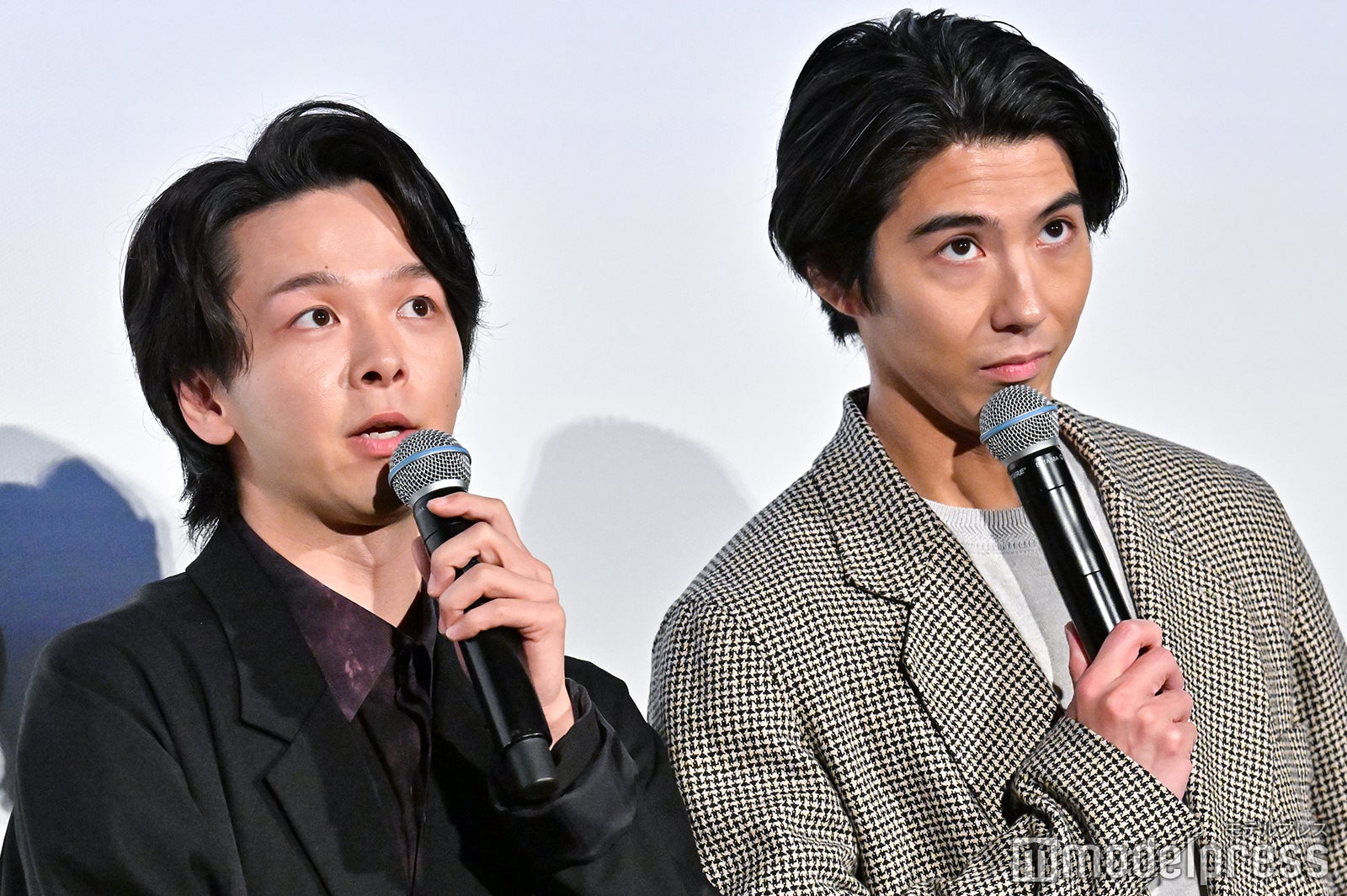 中村倫也、賀来賢人（C）モデルプレス