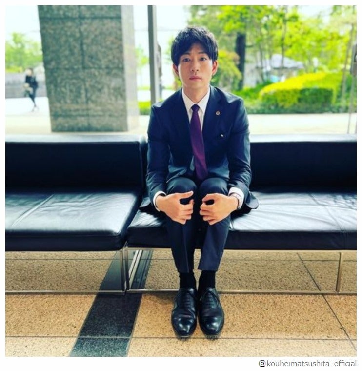 松下洸平「#リモラブ」“青ちゃん”ショットに反響 「やんごとなき一族」と意外な共通点？