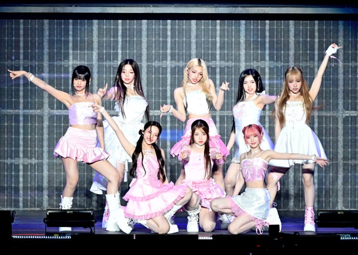 UNIS(C)2024 THE FACT MUSIC AWARDS(TMA)組織委員会