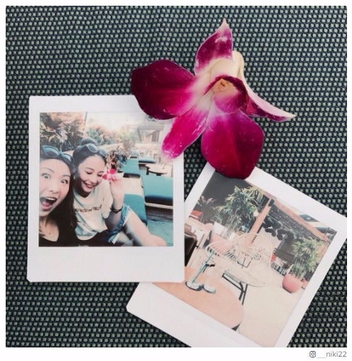 “テラハNo.1美女”Niki（丹羽仁希）＆エビアンが再会　美くびれ露わなビキニ姿にも反響