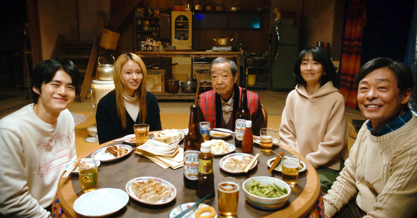 鈴鹿央士、山本舞香、綾田俊樹、麻生祐未、光石研「闇バイト家族」最終話（C）「闇バイト家族」製作委員会