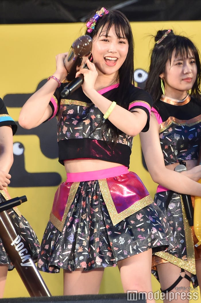 観客を撃ったり (C)モデルプレス