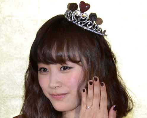 高橋愛、元モー娘。メンバーも祝福でとろける笑顔 結婚会見一問一答【2】
