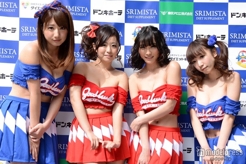 （左より）池田愛恵里、水樹たま、今野杏南、清水あいり