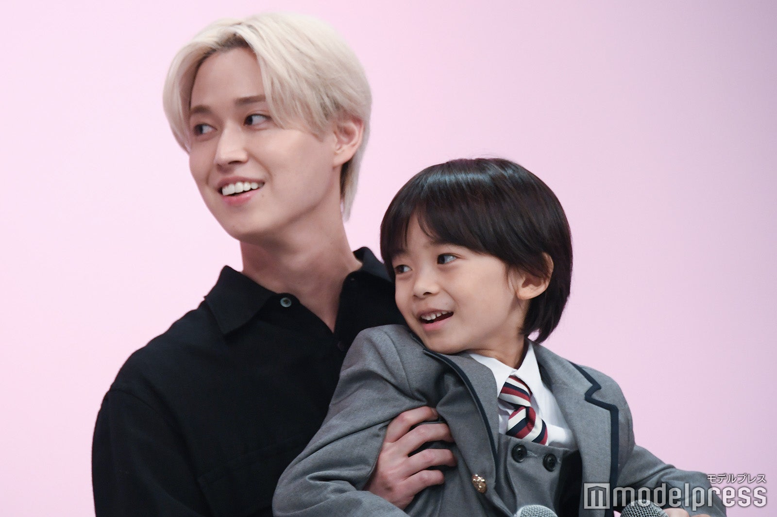 白岩瑠姫、佐藤大空（C）モデルプレス