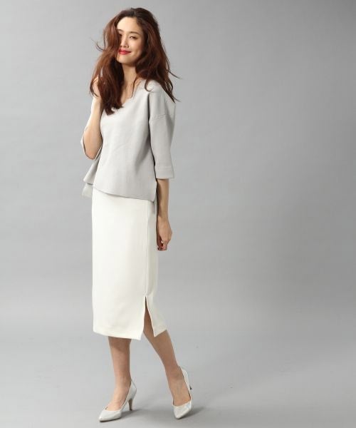 カルゼポンチペンシルスカート「BLISS POINT」6,264円（税込）／画像提供：[.st]