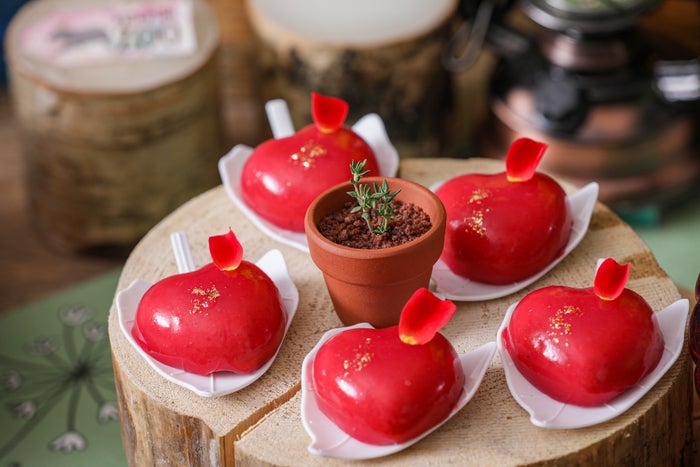 FUN！FUN！ZOO春まつりデザートブッフェ／画像提供：ベストブライダル