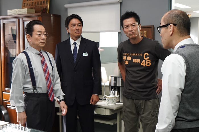 水谷豊、寺脇康文、原田龍二、山西惇「相棒season22」第3話より(C)テレビ朝日