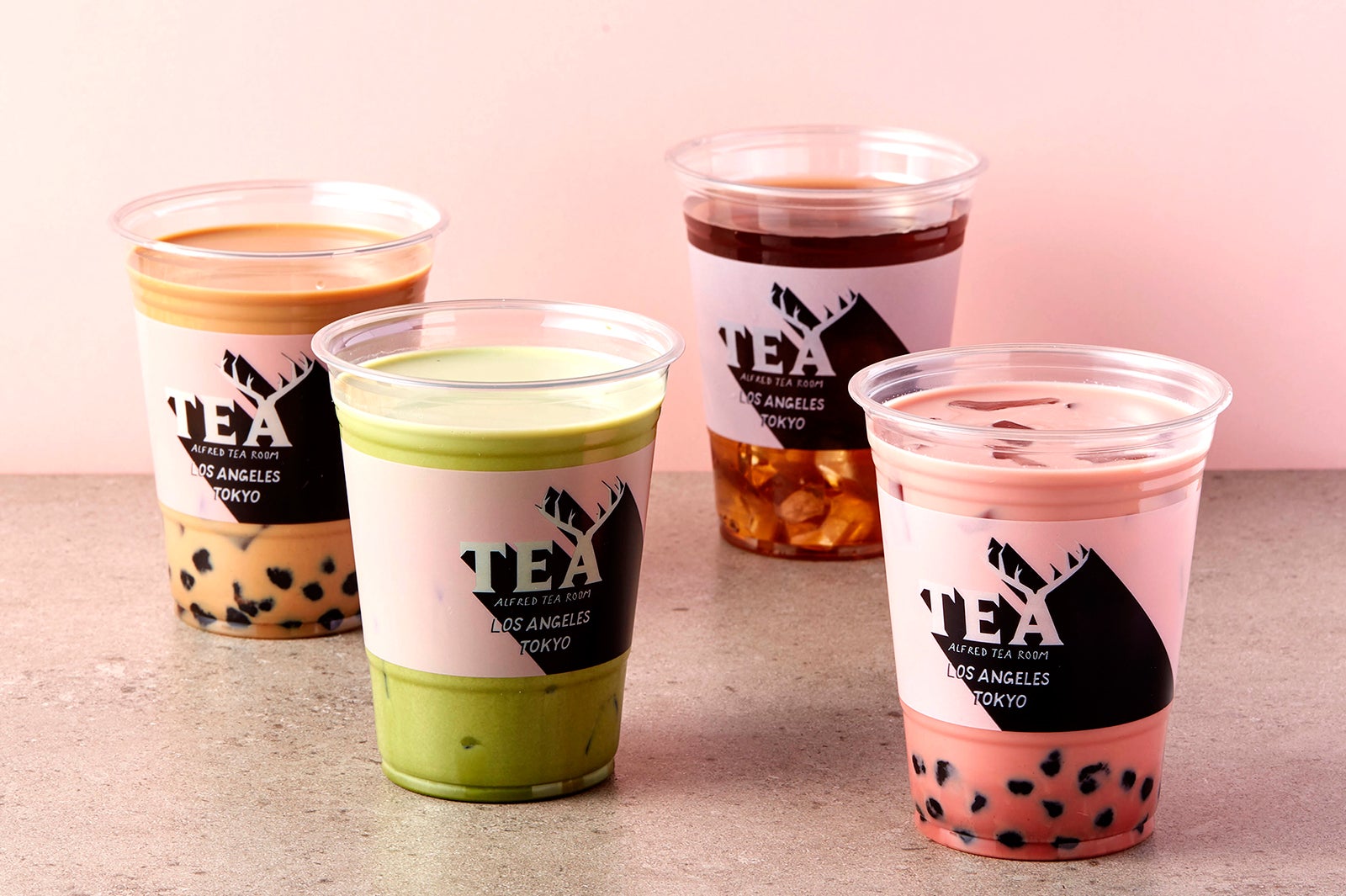 LA発“ピンク色の紅茶カフェ”「アルフレッド ティー ルーム」原宿に新店舗