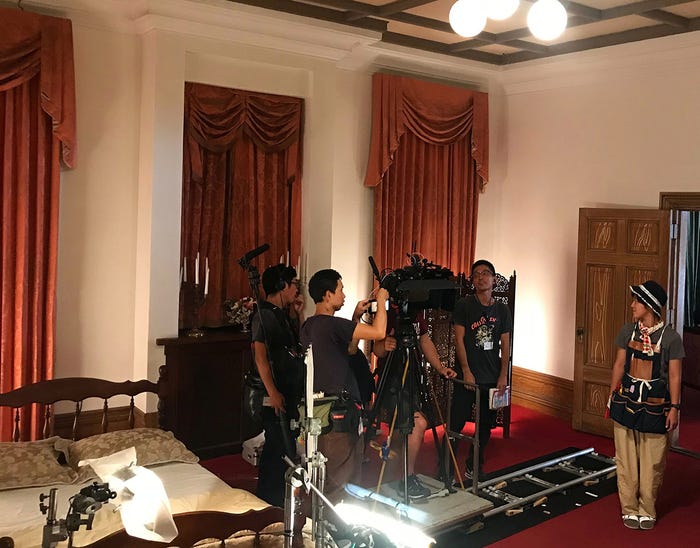 撮影の様子(C)MAGES./LOVE&ARTC)ドラマ/映画「明治東亰恋伽」製作委員会