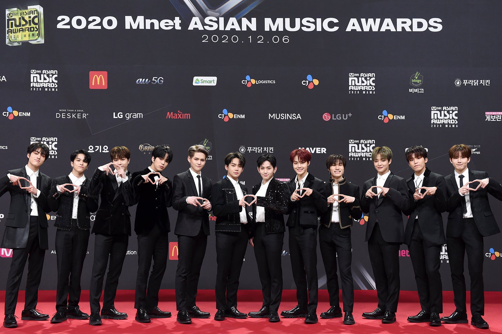 TREASURE（C）CJENMCo.,Ltd,AllRightsReserved.