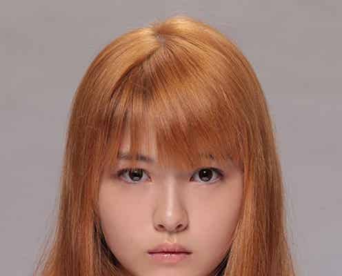 注目の若手女優・浜辺美波、“人生初”の金髪を披露 精神障害抱える難役に挑む
