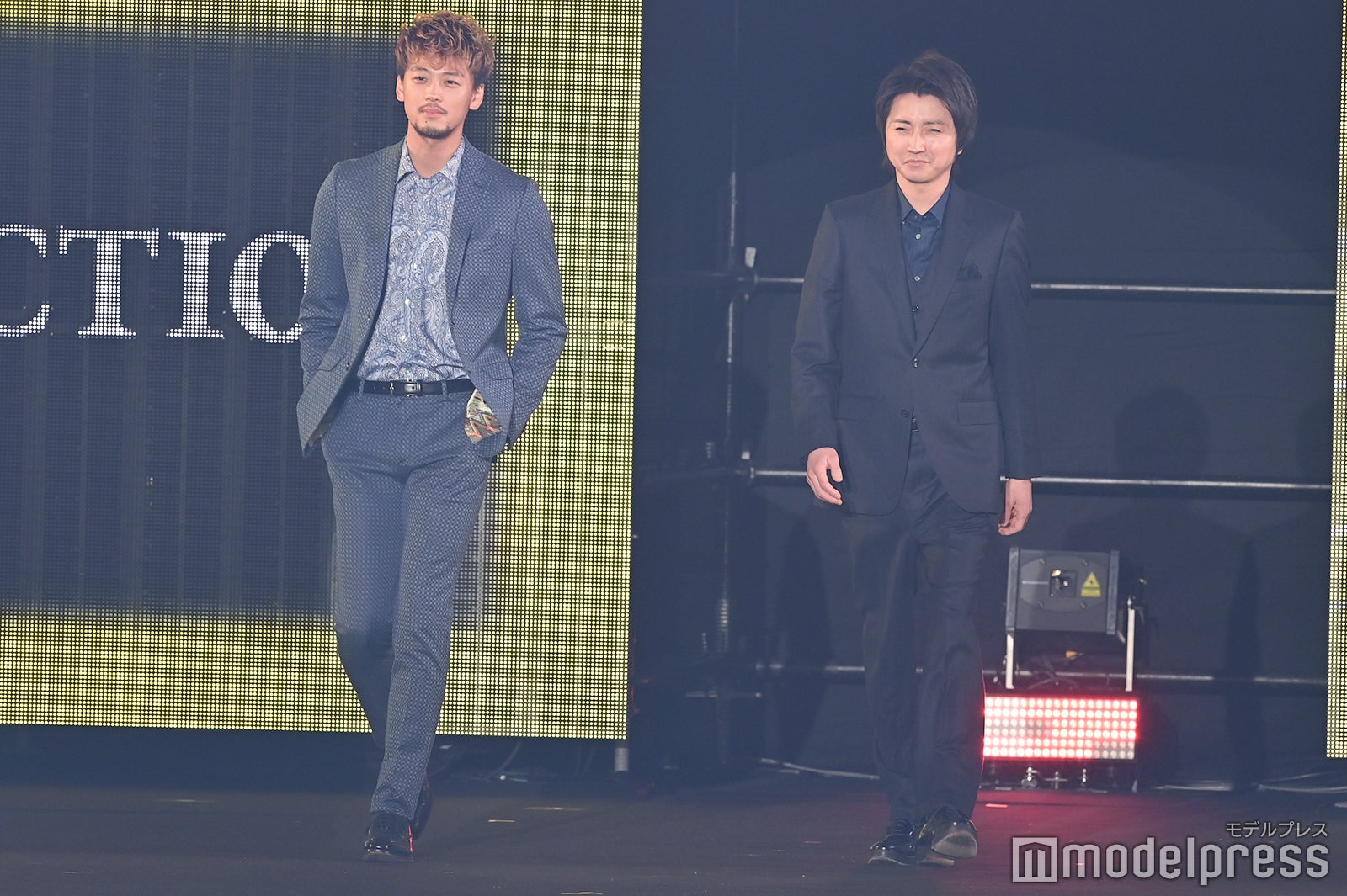 竹内涼真＆藤原竜也（C）モデルプレス