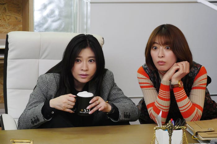 篠原涼子、瀧本美織「ハイエナ」第6話より(C)ドラマ「ハイエナ」製作委員会