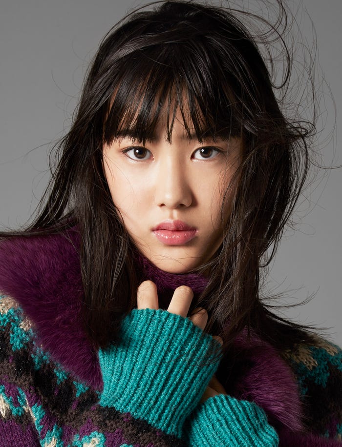 藤野詩音/所属事務所提供(Photo by Leslie Kee/Costume by KEITAMARUYAMA)