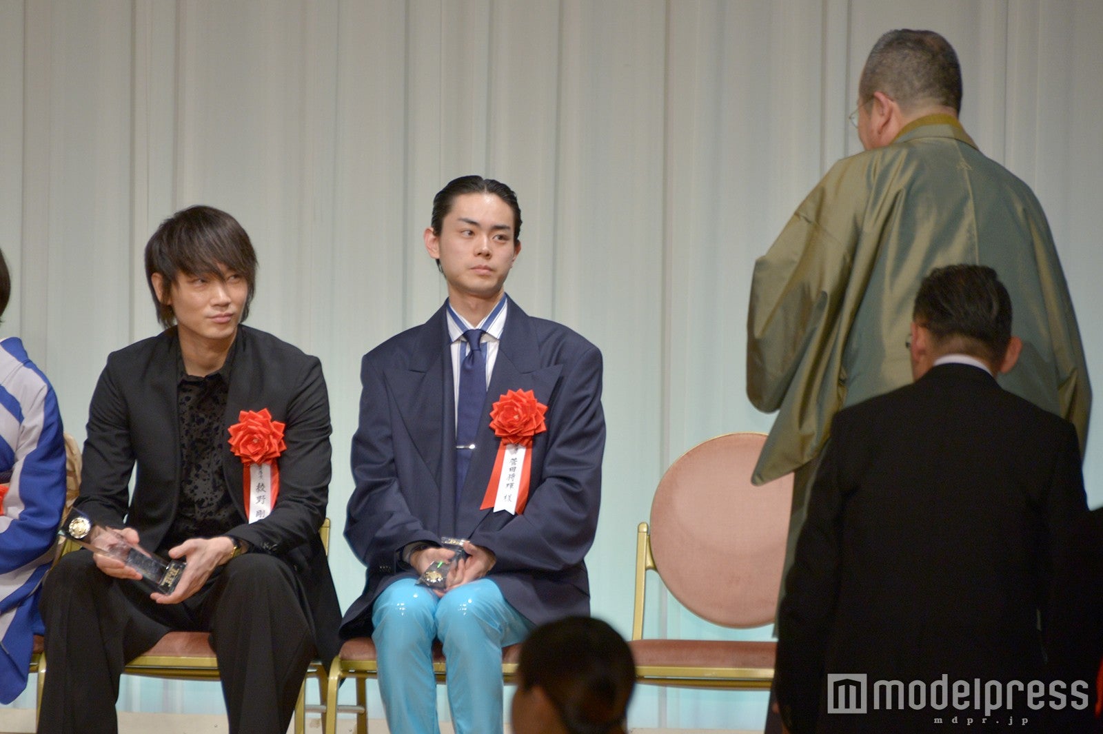 綾野剛＆菅田将暉（C）モデルプレス