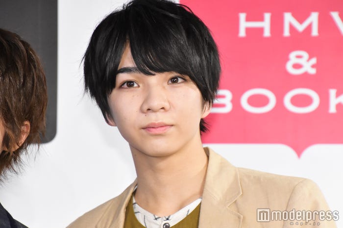 塩崎太智 (C)モデルプレス