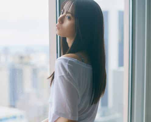 齋藤飛鳥、ランジェリー姿の自然体ショット 乃木坂46卒業記念写真集先行カット公開<ミュージアム>