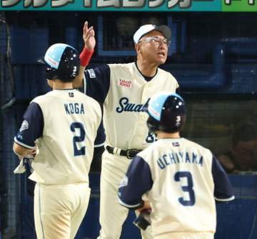 ヤクルト 4連敗で今季ワースト借金6 同点の九回にキハダが坂本に痛恨被弾 助っ人左腕は登板2試合連続黒星