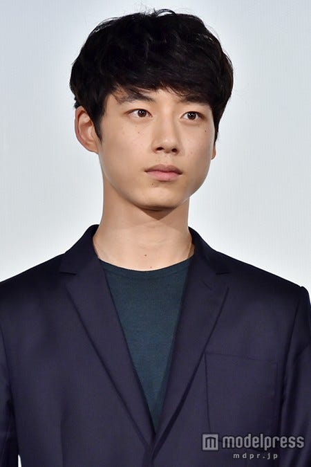 坂口健太郎