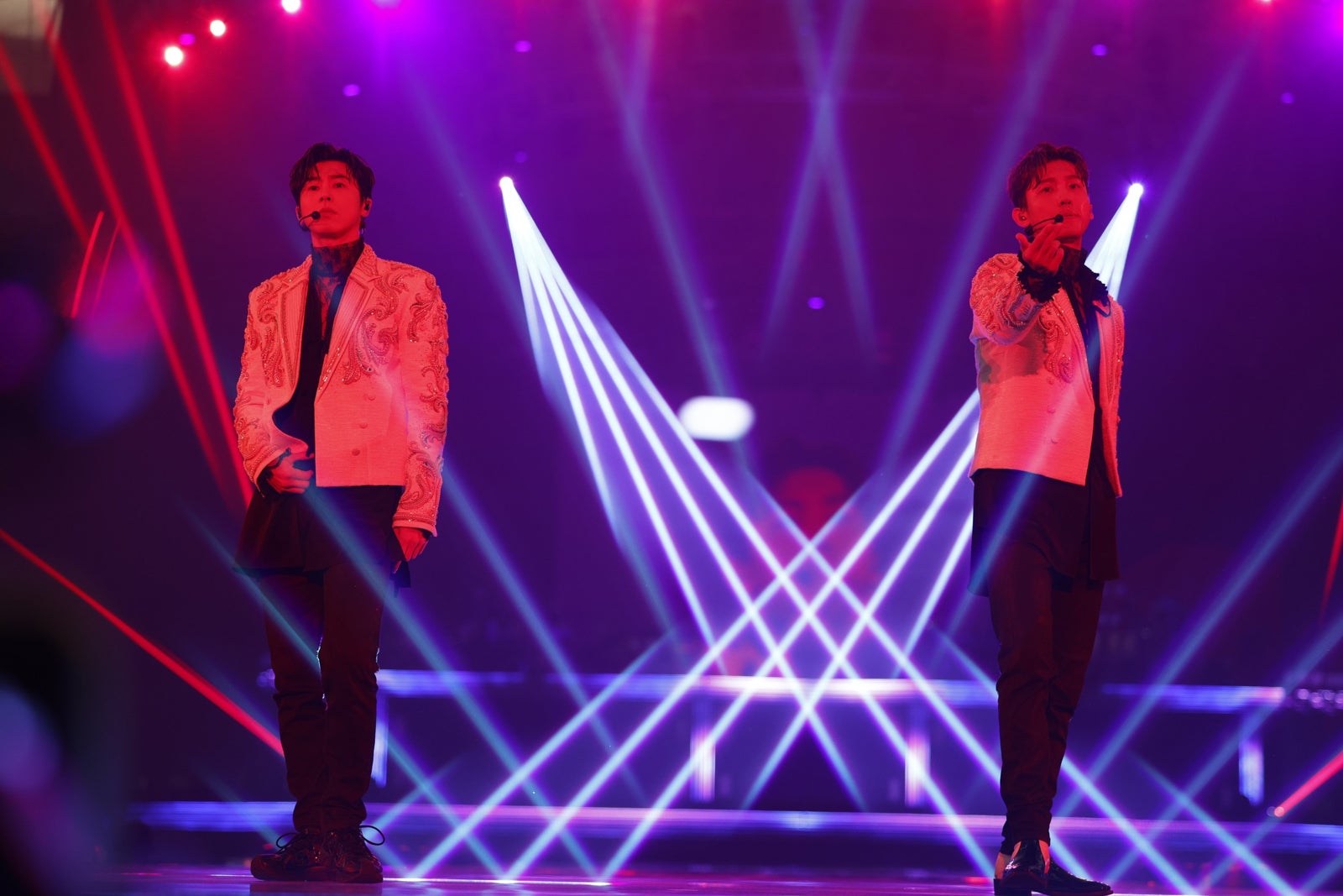東方神起「東京ドーム公演」より（提供写真）