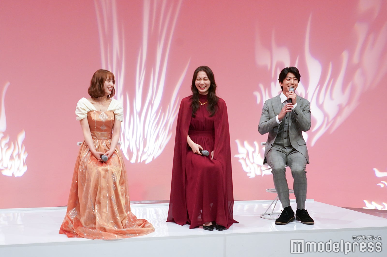 中村ゆりか、内田理央、伊藤健太郎（C）モデルプレス