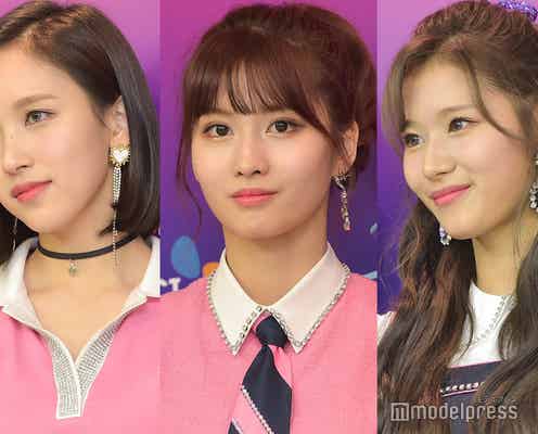 TWICEの“エアハグ動画”が「胸キュン必至」と話題 自撮り動画の新トレンドに?