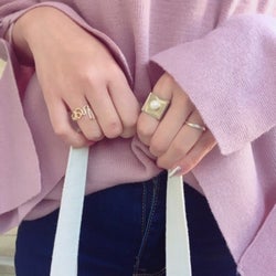 オシャレは手元から?!異性がグッとくるアイテムで視線を独り占めしよう♡