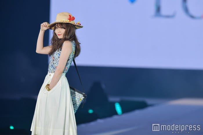 小嶋陽菜 (C)モデルプレス