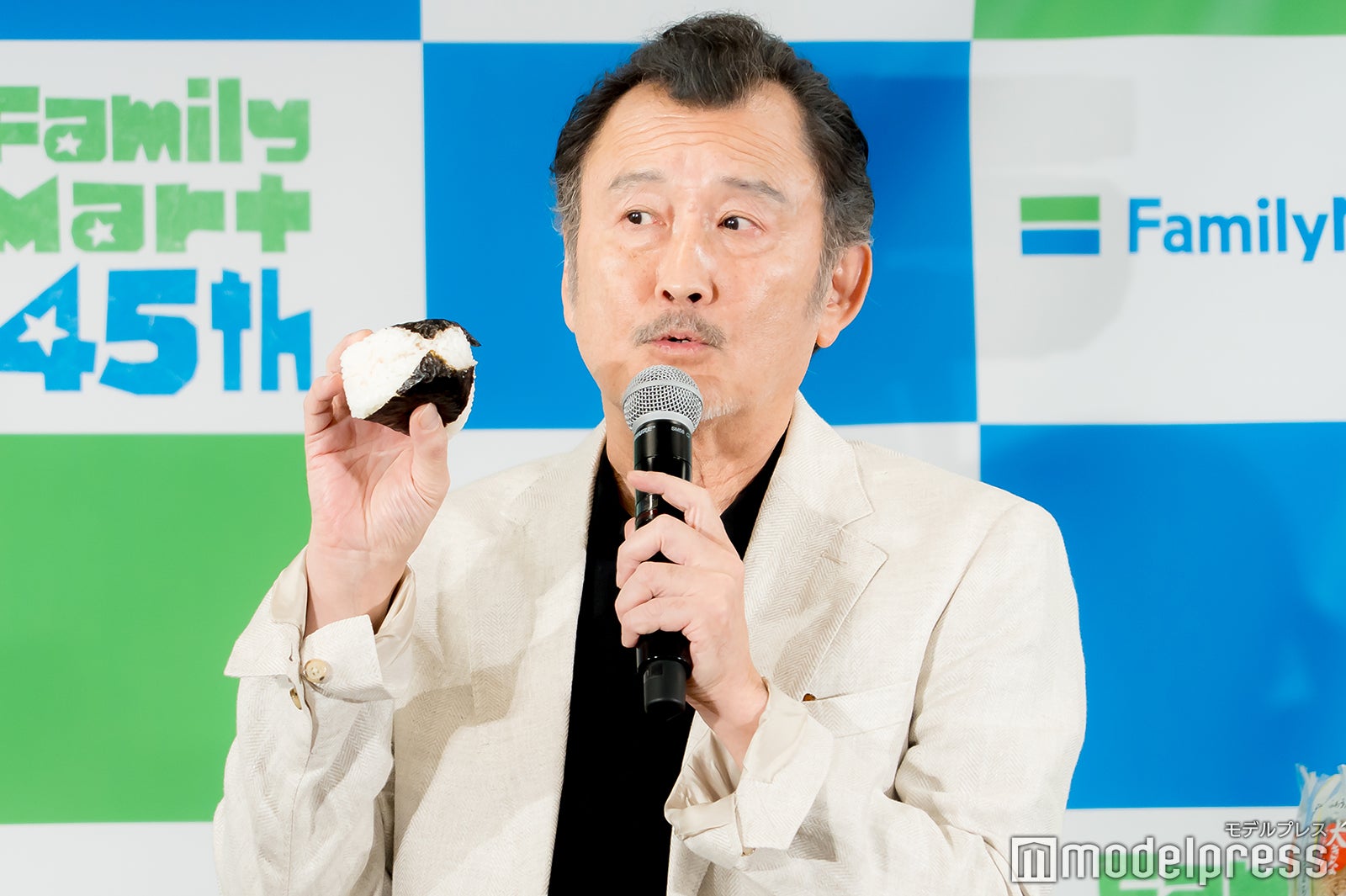 吉田鋼太郎（C）モデルプレス