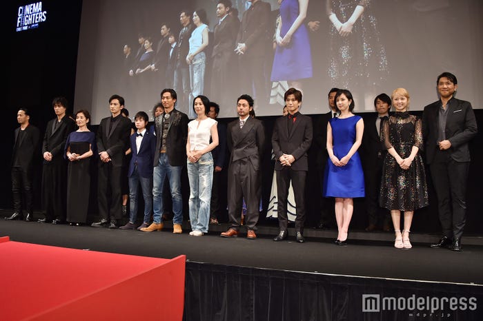 「シネマファイターズ」歓声披露発表会の様子(C)モデルプレス