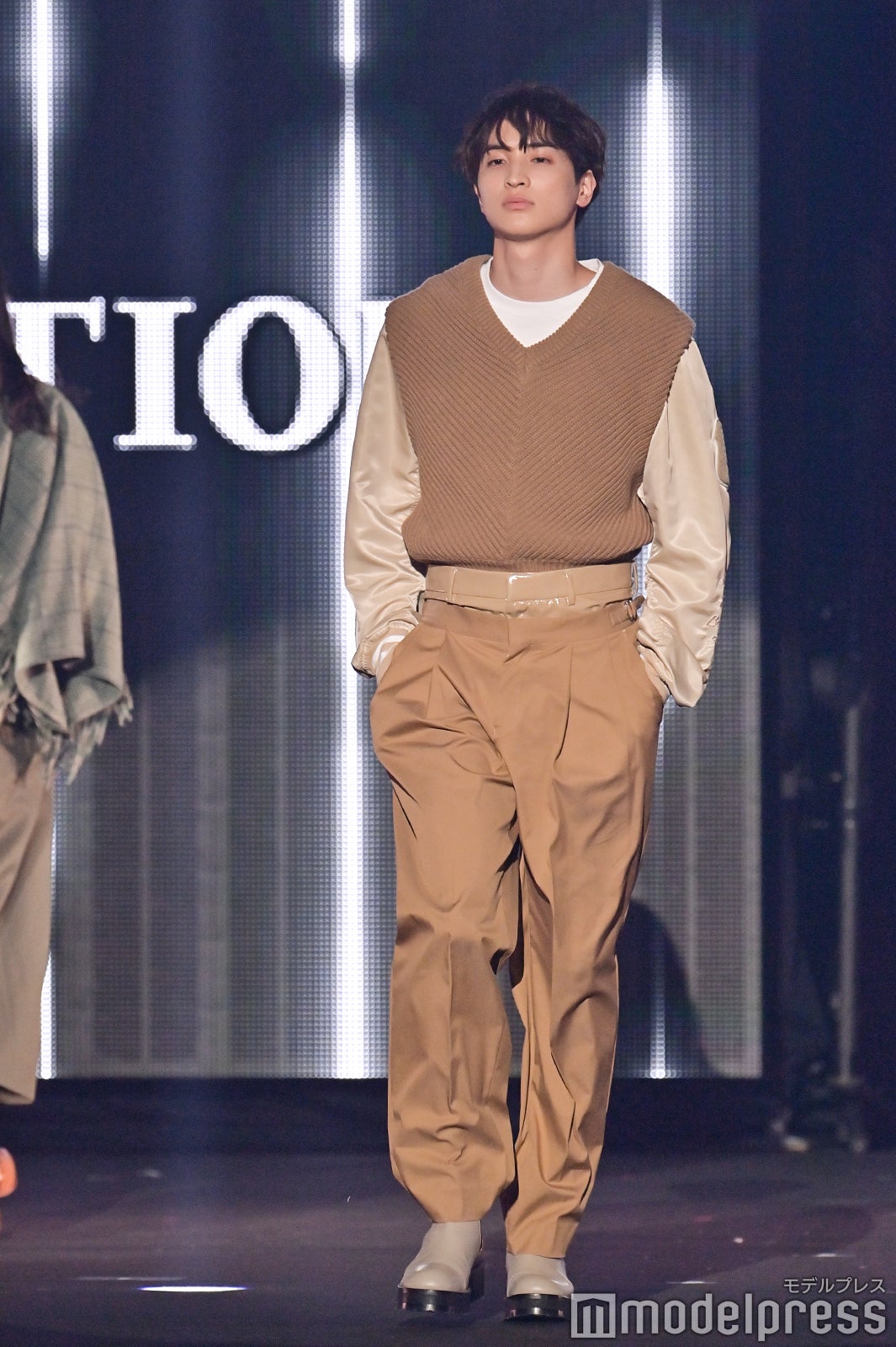 （C）モデルプレス