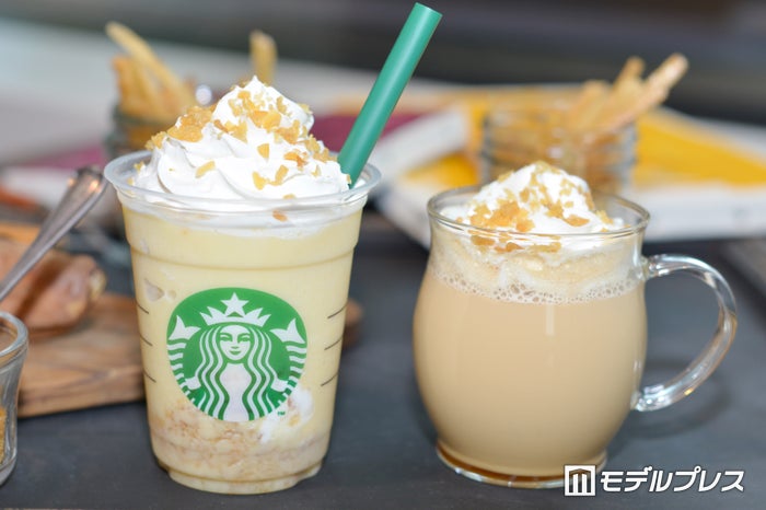 (左から)「クリスピー スイート ポテト フラペチーノ(R)」と「クリスピー スイート ポテト ラテ」 (C)モデルプレス