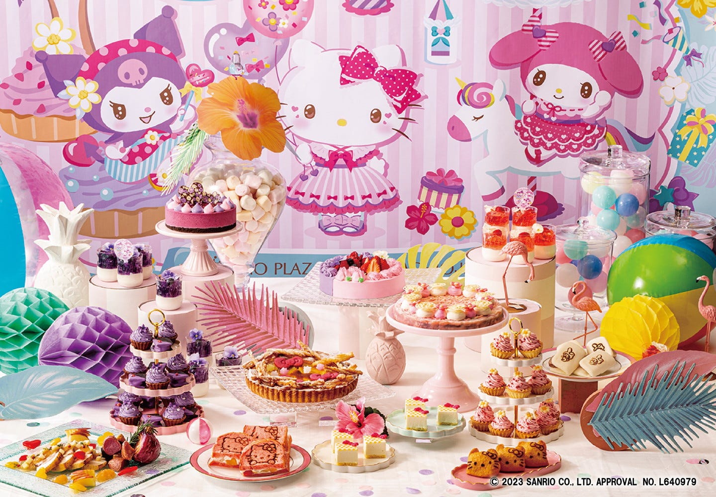 サンリオキャラのランチ&ディナーブッフェ、京王プラザホテル八王子で ハローキティのフルーツサンドやクロミ色ムースなど