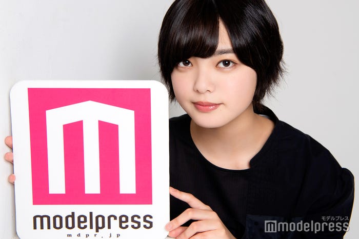 平手友梨奈(C)モデルプレス