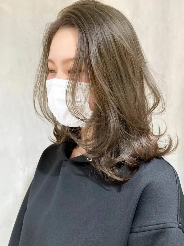 今年イチオシ ソフトウルフ のヘアカタログ 30代 40代女性にもおすすめ モデルプレス