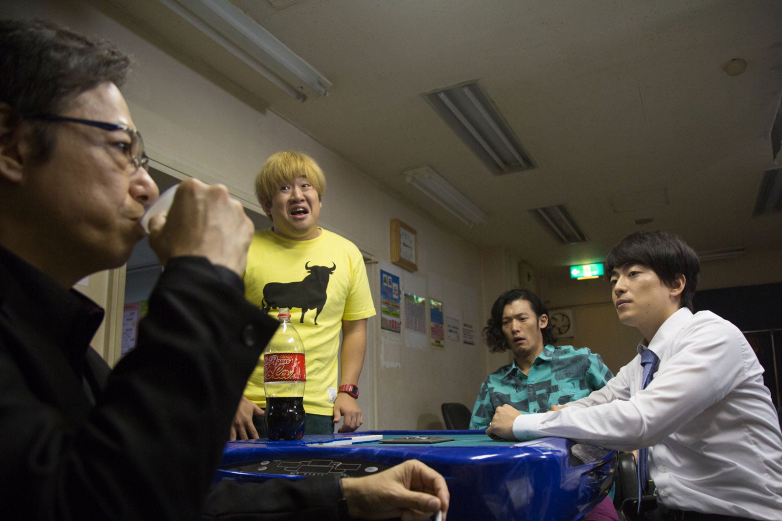 板尾創路、森田甘路、淵上泰史、大東駿介／「フリンジマン ～愛人の作り方教えます～」第8話より（画像提供：テレビ東京）