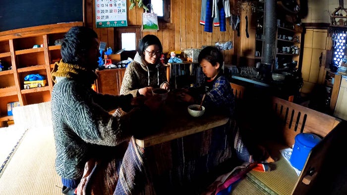 田村ファミリー(C)テレビ朝日