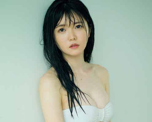 真っ白なキャンバス・小野寺梓、初グラビアで抜群プロポーション全開