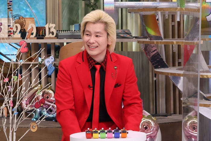 カズレーザー (C)フジテレビ