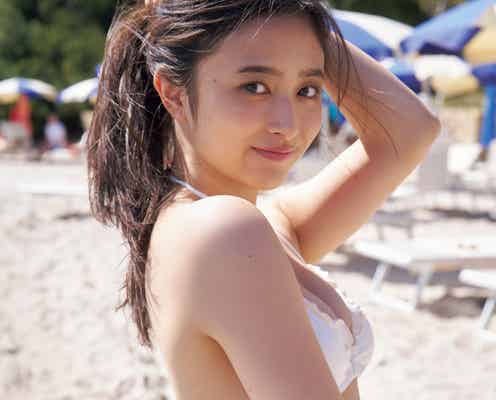 乃木坂46井上和、純白ビキニ姿でポージング 1st写真集先行カット解禁