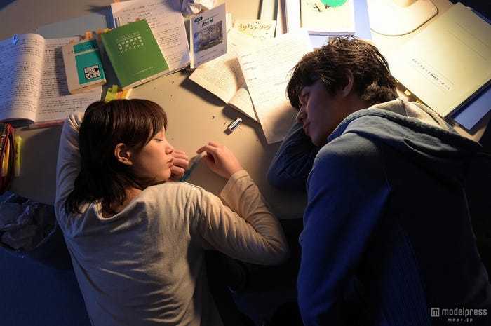 本田翼と東出昌大が胸キュン恋模様を繰り広げる(C)2014映画「アオハライド」製作委員会 (C)咲坂伊緒/集英社