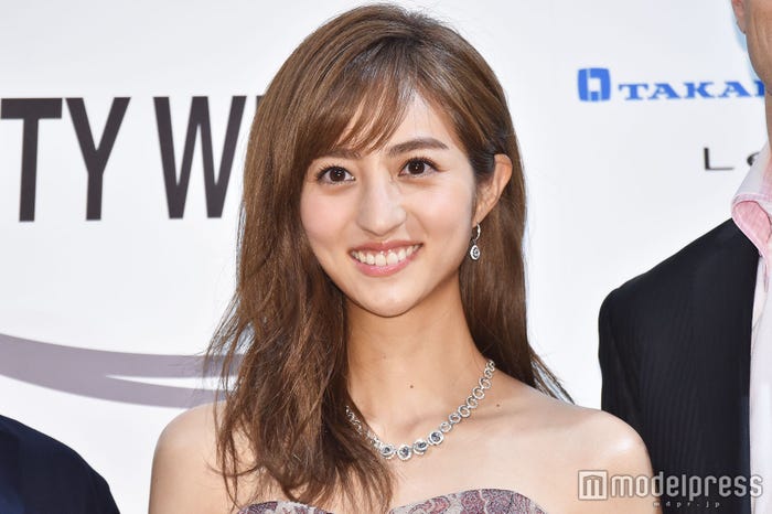 「Beauty Week AWARD」女優部門で受賞した堀田茜(C)モデルプレス
