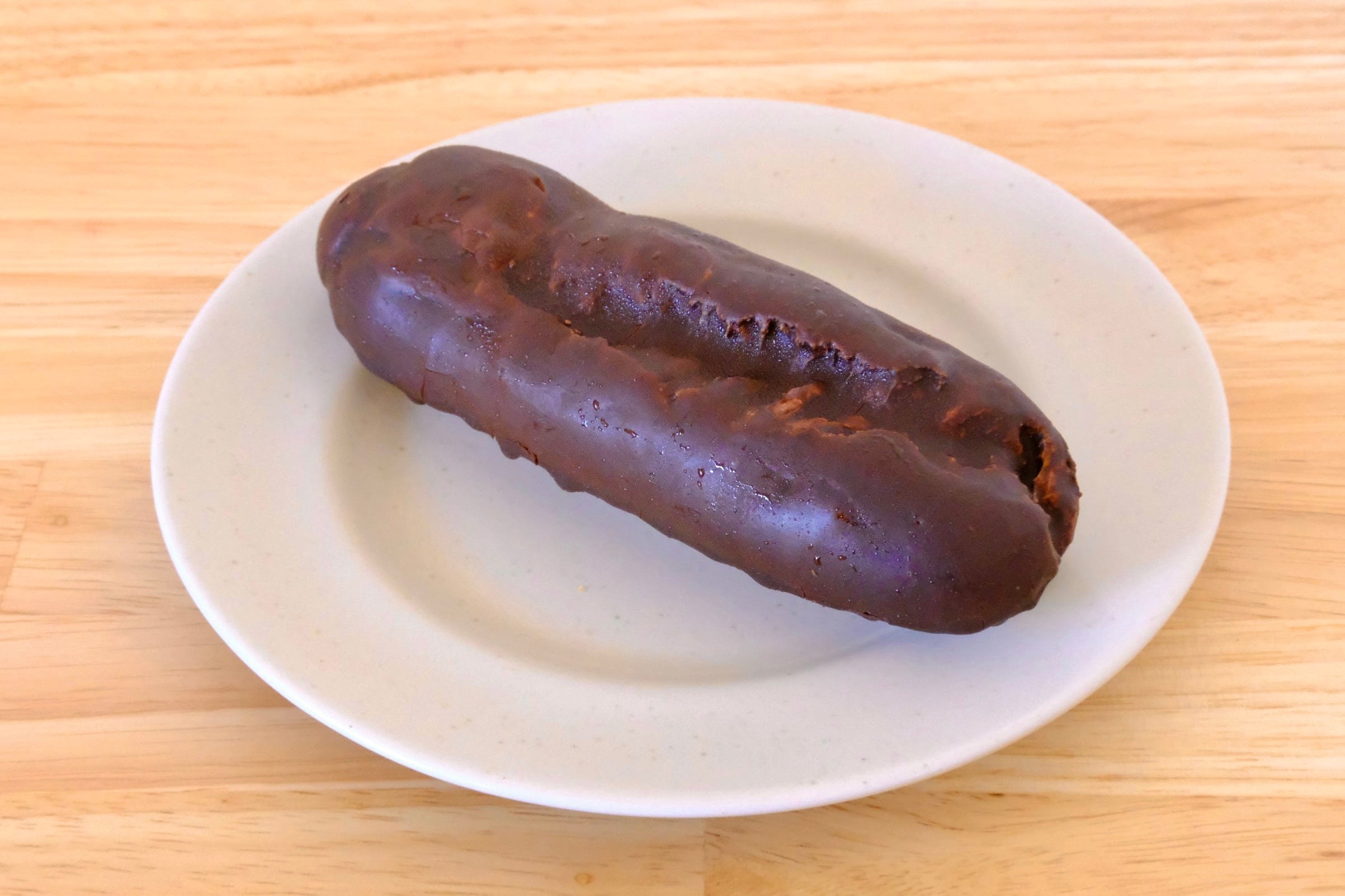 ファミリーマート　濃厚ショコラエクレール