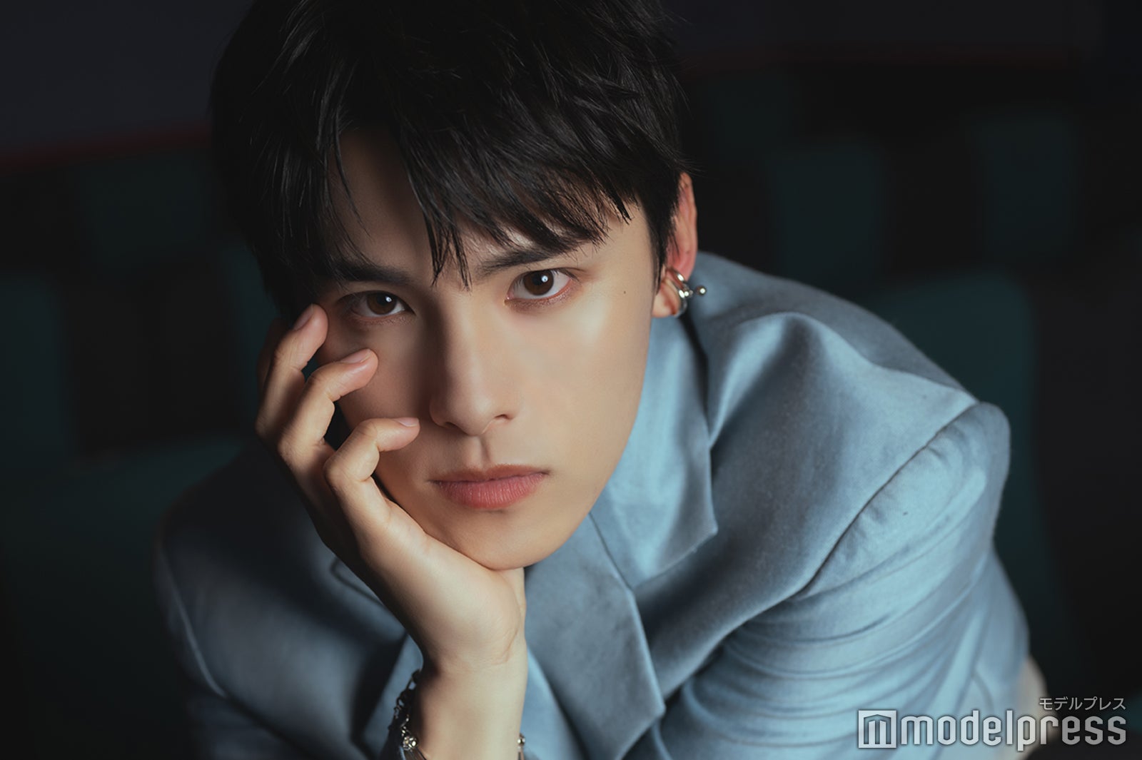 JO1川西拓実、内に閉じこもっていた過去と“窓ガラスを割った”メンバーの行動 役と重なる想い「昔の僕だと思いました」＜「バジーノイズ」インタビュー＞