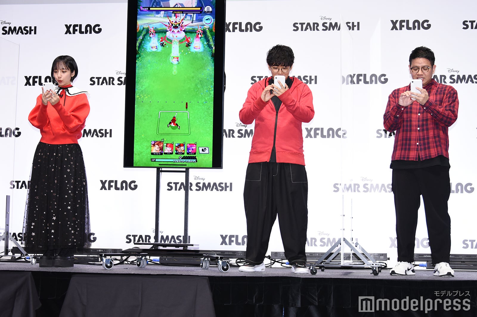 山之内すず、亜生、昴生（C）モデルプレス